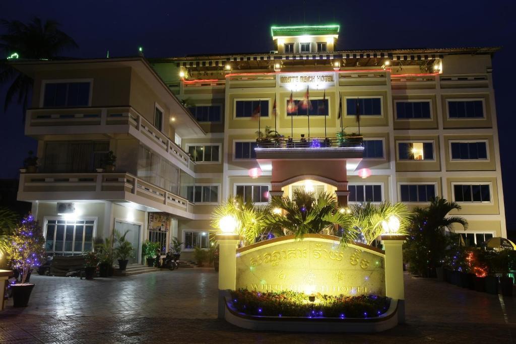 White Beach Hotel Σίχανουκβιλ Εξωτερικό φωτογραφία