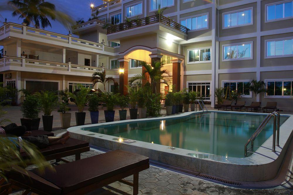 White Beach Hotel Σίχανουκβιλ Εξωτερικό φωτογραφία