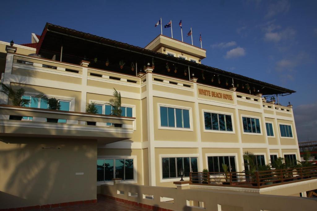 White Beach Hotel Σίχανουκβιλ Εξωτερικό φωτογραφία