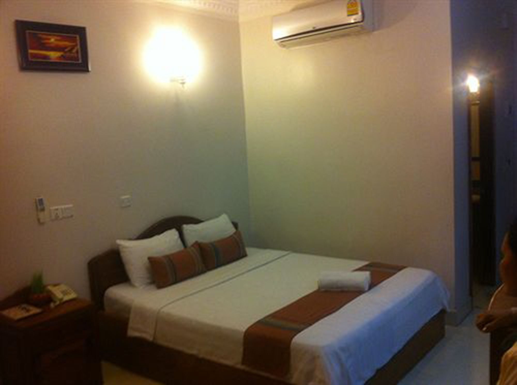 White Beach Hotel Σίχανουκβιλ Εξωτερικό φωτογραφία