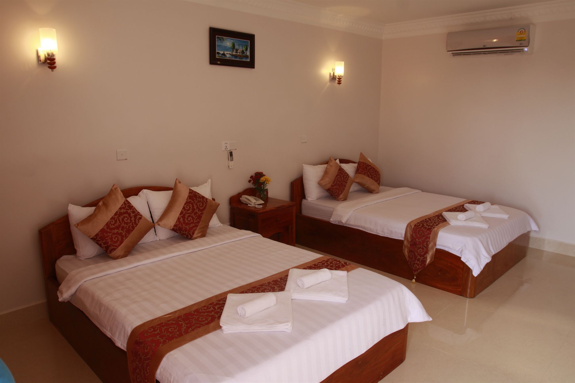White Beach Hotel Σίχανουκβιλ Εξωτερικό φωτογραφία